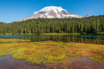Fototapeta na wymiar Mount Rainier in Reflections Lakes on a Calm Morning at Mount Rainier National Park in Washington State