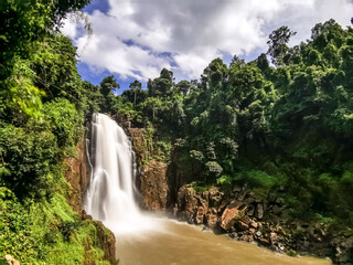 Naklejka premium Landscape of Haew Narok Waterfall,located in Khaoyai national forest park in Nakorn ratchasima,Thailand