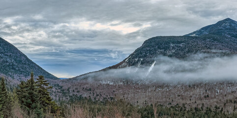  White Mountains are a mountain range of the state of New Hampshire - 774123237