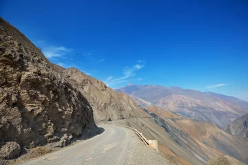 Wandcirkels aluminium Road in Peru © Galyna Andrushko