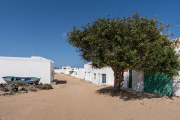Fototapeta na wymiar Dirt Roads of a Village on a small Spanish Island