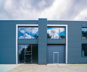 modern warehouse exterior - 774284819