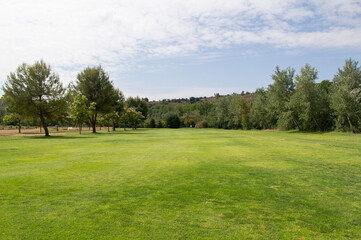 Fototapeta na wymiar Prado de campo de golf