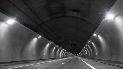 Tunel Zakopianka - droga w tatry - Zakopane  - obrazy, fototapety, plakaty