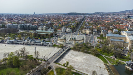 Fototapeta premium Hősök tere, or Heroes' Square, is a grandiose square located in Budapest, Hungary, renowned for its monumental statues and historical significance captured from a drone