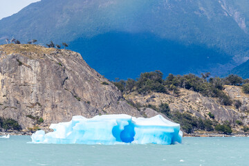 Iceberg floating at Lago Argentina in Patagonia - 774519071
