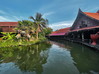 Floating Paradise: Discovering Ayothaya Floating Market's Charms, Ayutthaya, Thailand