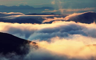 Fotobehang Fog in the mountains © Galyna Andrushko