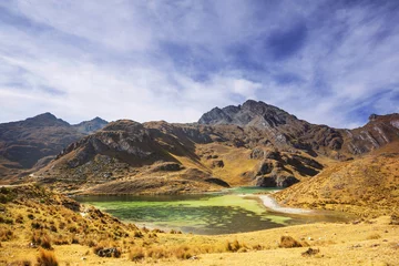 Zelfklevend Fotobehang Lake in Cordillera © Galyna Andrushko