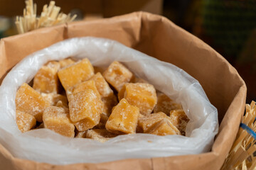 Organic brown palm sugar for sale