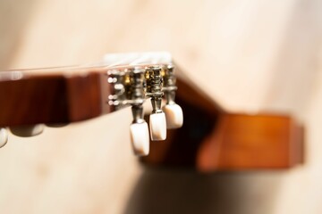 Closeup of the guitar tuning keys