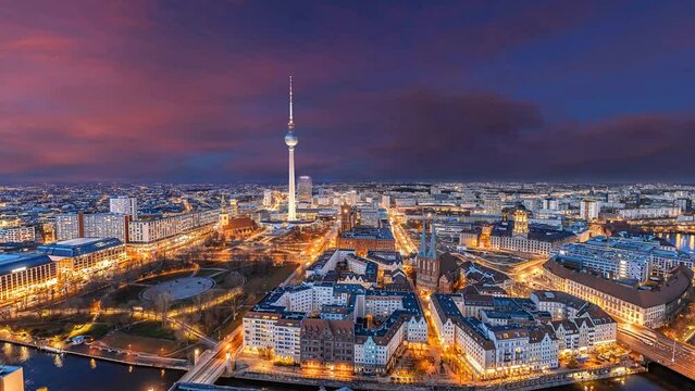 berlin germany turn around 360&deg; evening view at a height of 120 meter