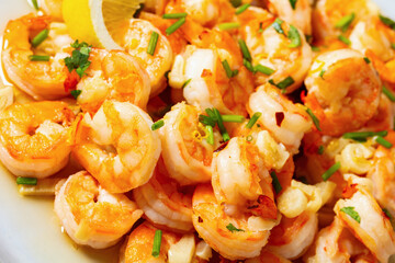 easy spanish garlic shrimp sauteed in olive oil