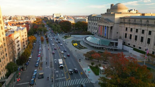 Beautiful Aerial Pan View of Brooklyn Museum