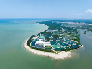 Fotobehang Wenchang seaside aquaculture farm in Hainan, China © hu