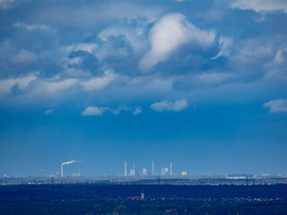 Blick in die Rheinebene zwischen Karlsruhe und Mannheim