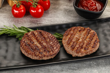 Grilled two beef burger cutlet