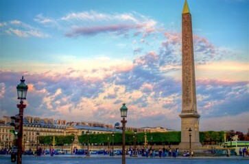 Obelisk of Luxor on place de la Concorde square in Paris, France - obrazy, fototapety, plakaty