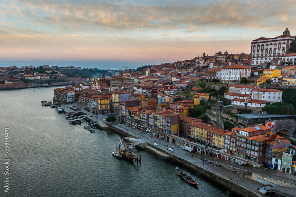 Wall mural Morning view from Dom Luis I Bridge over Douro River in Porto, Portugal