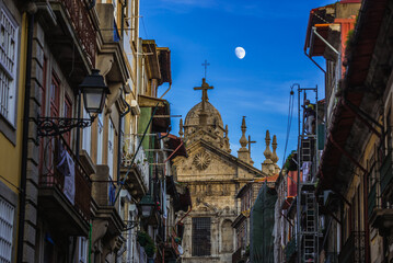 Naklejka premium Igreja de Nossa Senhora da Vitoria - church in Porto city, Portugal