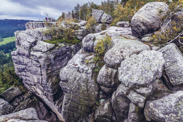 Rock terrace on Szczeliniec Wielki, highest peak of Table Mountains, Poland - obrazy, fototapety, plakaty