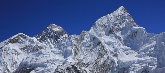 Peaks of Mt Everest and Nuptse seen from Kala Patthar, Nepal. © u.perreten