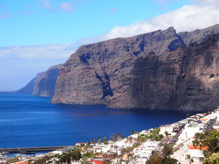 Acantilados de los Gigantes - Cliffs of the Giants (Santiago del Teide, Tenerife, Canary Islands,...