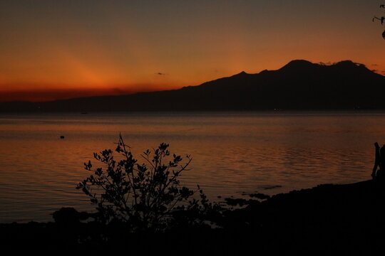 Sunset on the lagoon, Siquijor.