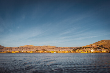 Fototapeta na wymiar view of the lake titicaca