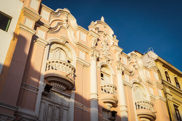 Fototapety na wymiar - Fototapeta24.pl