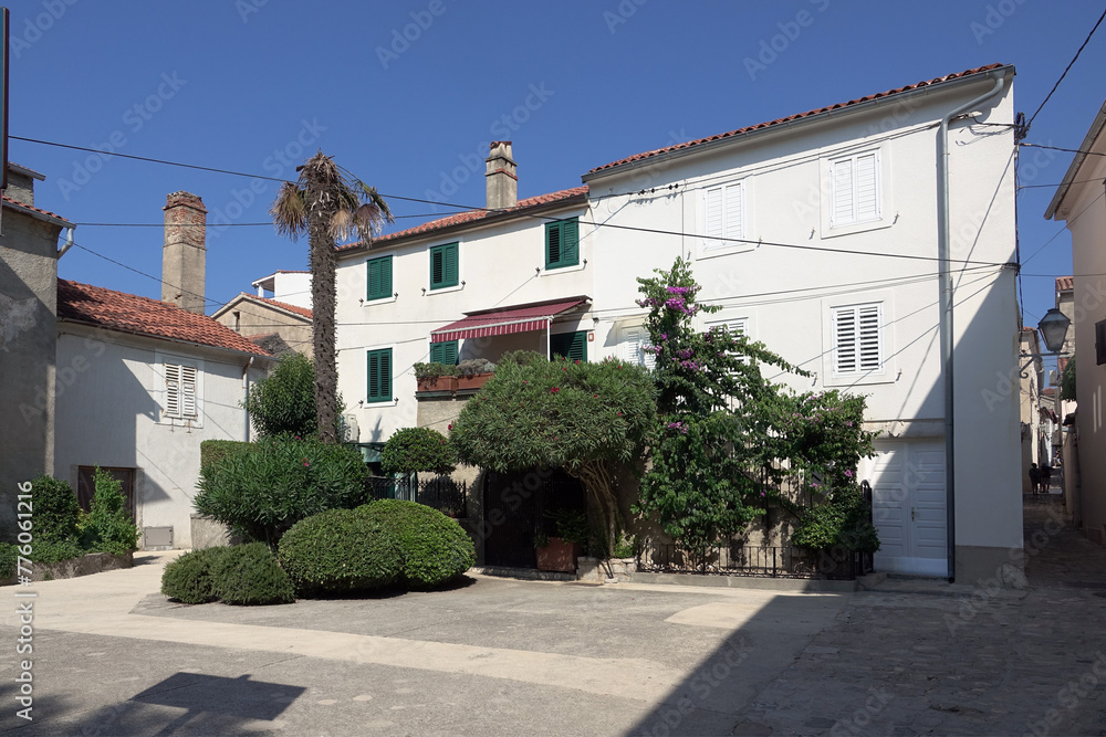 Canvas Prints altstadt der stadt krk in kroatien