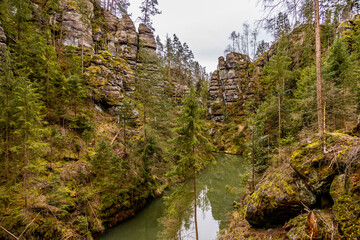 Eine frühlingshafte Wandertour durch das Kirnitzschtal in der Sächsische Schweiz - Sachsen -...