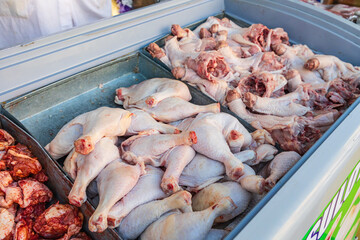Fresh chicken for sale at a market in Bukhara. - 776229064