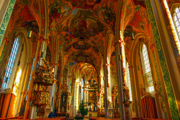 Innenansicht Haller Pfarrkirche St. Nikolaus, Hall in Tirol (Österreich)