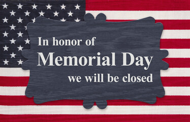 Closed Memorial Day sign with USA stars and stripes flag - 776338272