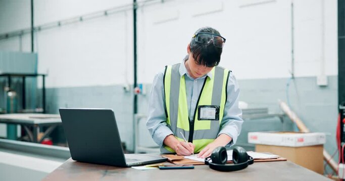 Woman, digital and factory working with laptop, manufacturing business with thinking employee or solution. Technology, industrial company or writing quotation information or in engineering warehouse