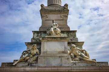 The monument to the Girondins (Monument aux Girondins) with two 21-metre rostral columns (1829), fountain at place des Quinconces. Bordeaux, France. - 776469833