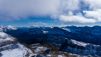 Obraz premium Banff National Park - Cirque Peak Hiking Trail. Backpacking. Canadian Rockies - Beautiful scenery, wallpapers