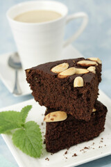 Almond brownies