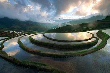 Tafelkleed Panoramic view of terraced rice paddies, with each level reflecting the sky above, showcasing the artistry and labor intensity of traditional farming methods © Sergie