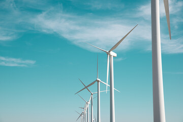 Wind turbine generators for clean electricity production - 777170806