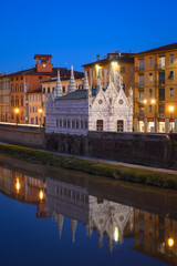 Cityscape of Pisa  with the river Arno and the Church Santa Maria della Spina - Italy - 777321670