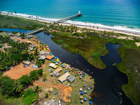 Emiss&aacute;rio submarino Arembepe - BA