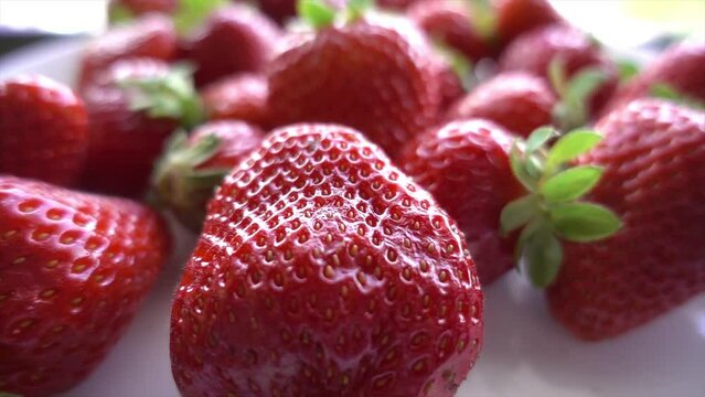 Strawberrys as Background in Slow Motion