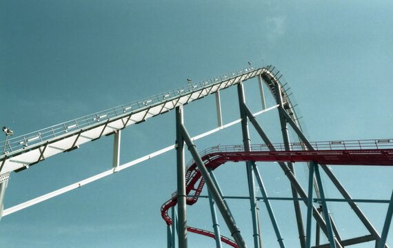 Soaring Roller Coaster Structure