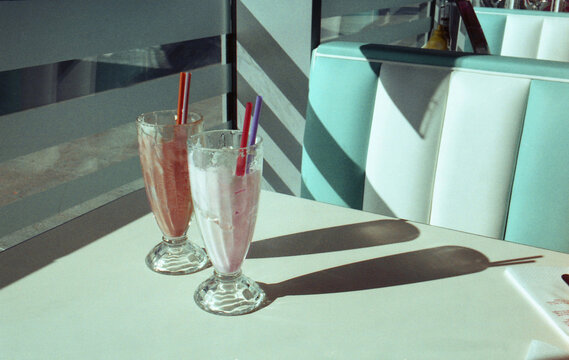 Retro Diner Duo