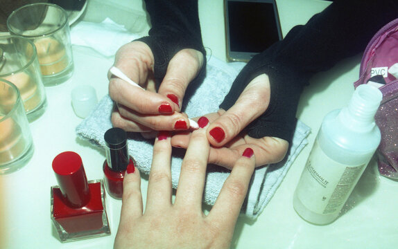 Manicure Moment