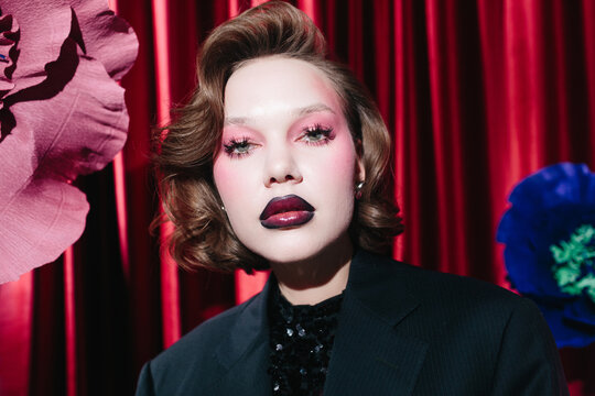 Glamour beauty portrait of woman 