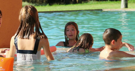 Fototapeta premium Group of children at the swimming pool