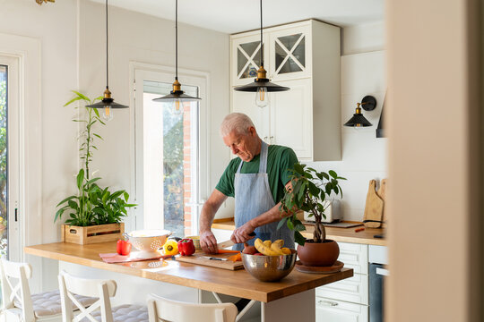 Man cook at kitchen